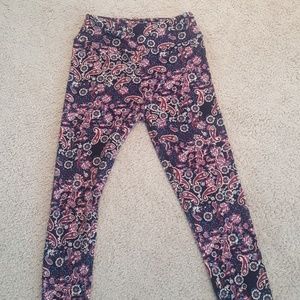 LuLaRoe One size leggings
